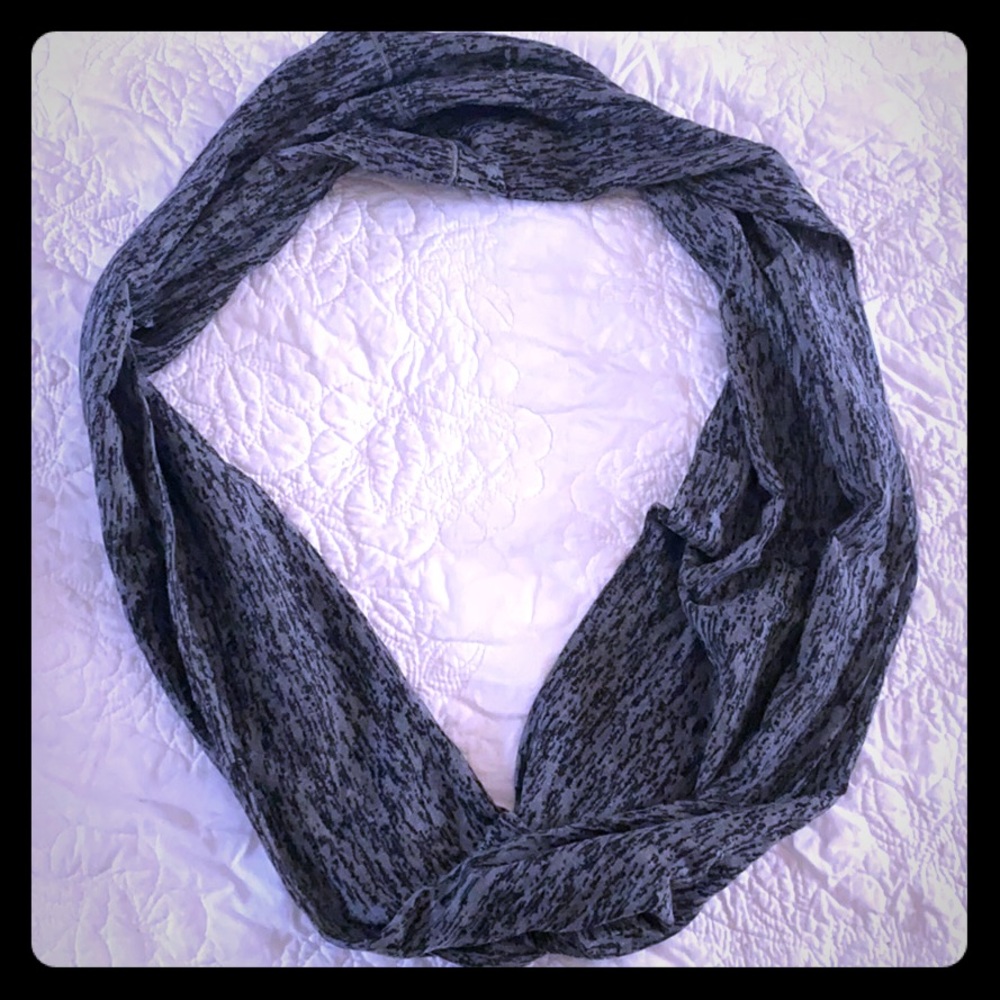 VSX Infinity Scarf